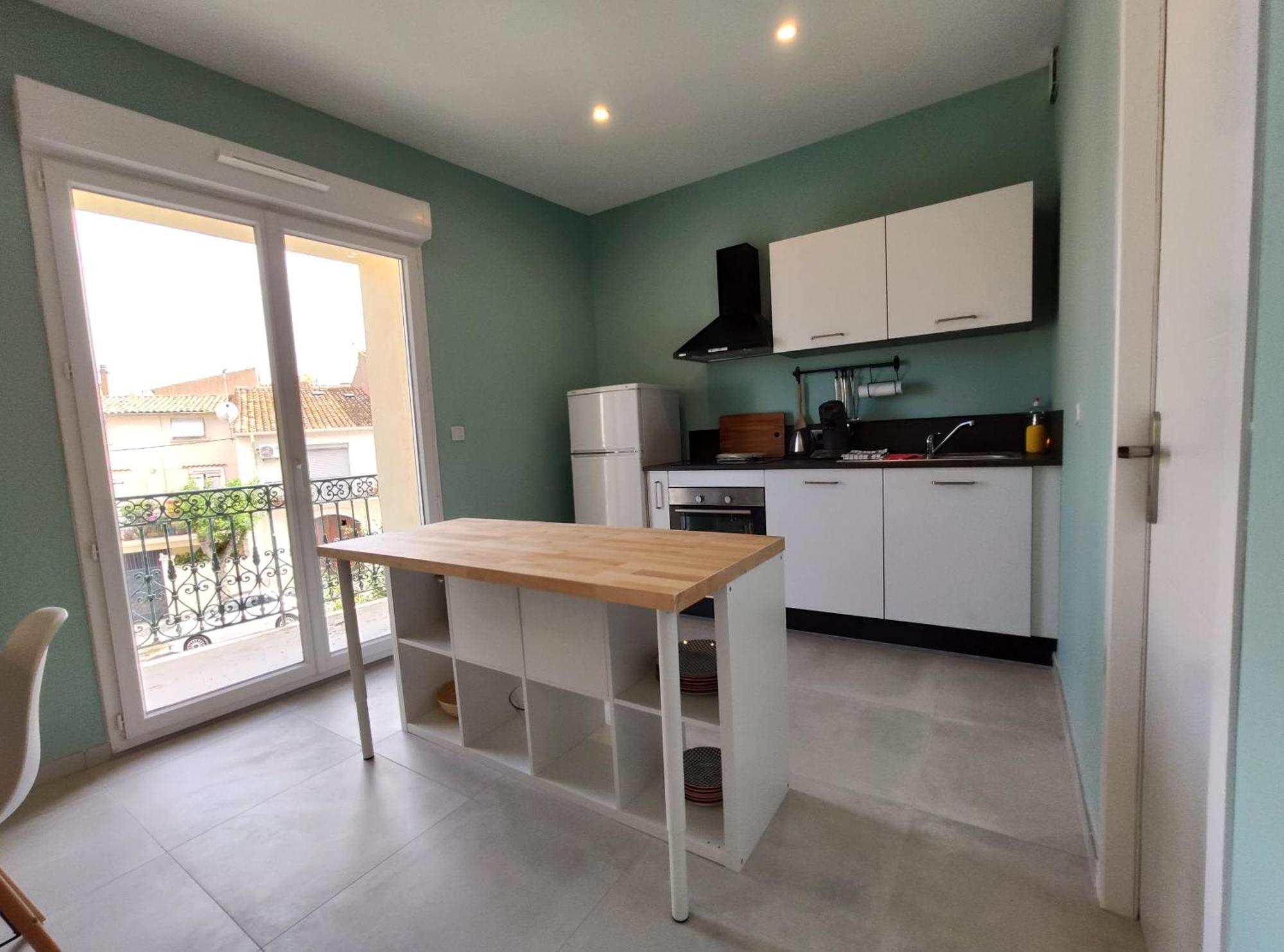 Colormix 3 Etoiles - 95M2 Plein Centre - Ensoleille Climatise Apartment Meze Exterior photo